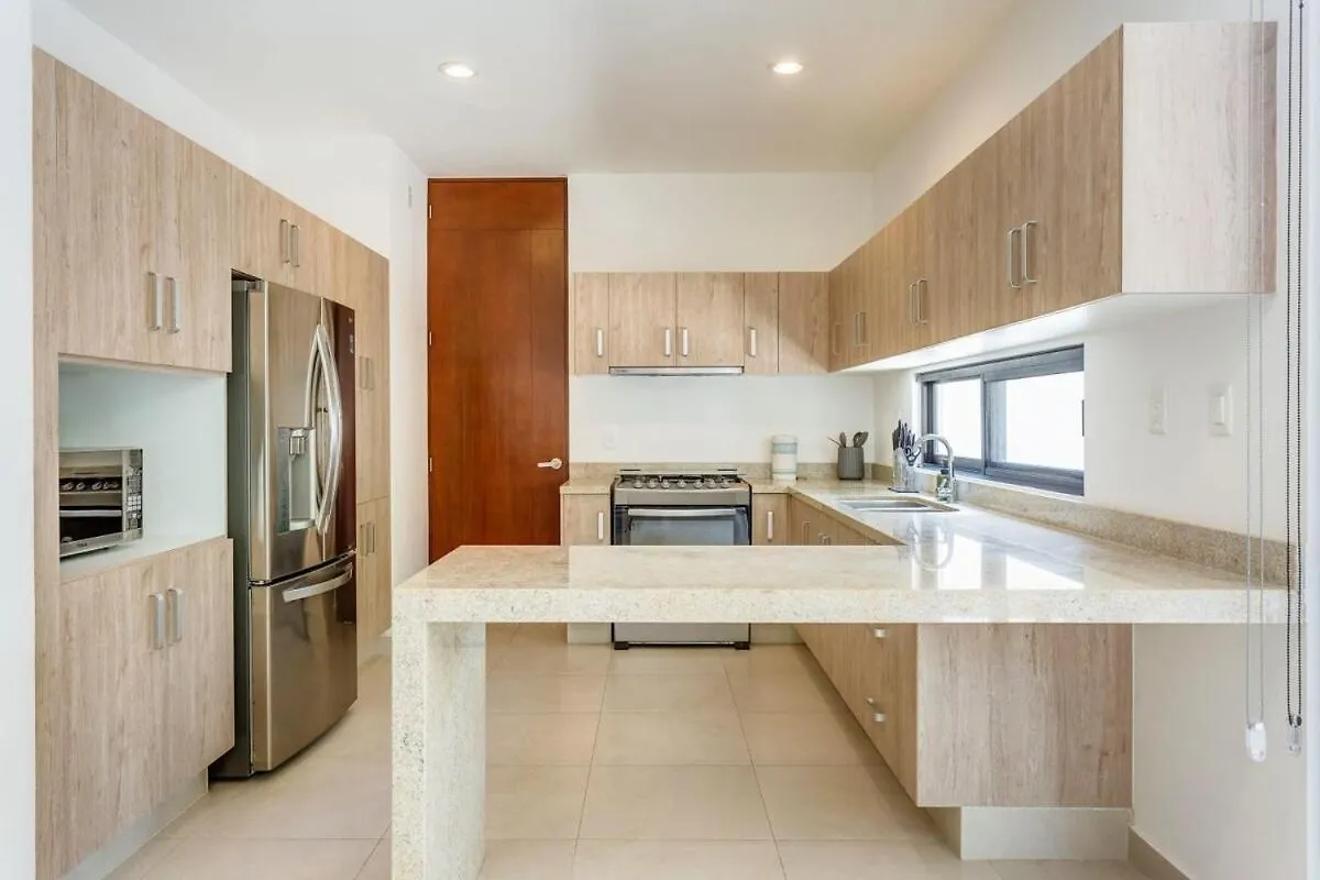 New Palmara Home With Pool And Paddle Court Gated Playa del Carmen